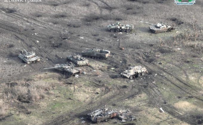 Под Угледаром бойцы 74 разведбатальона сожгли много бронетехники россиян – фото