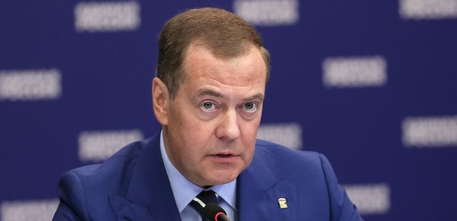 Медведев ошибается, когда говорит об 
