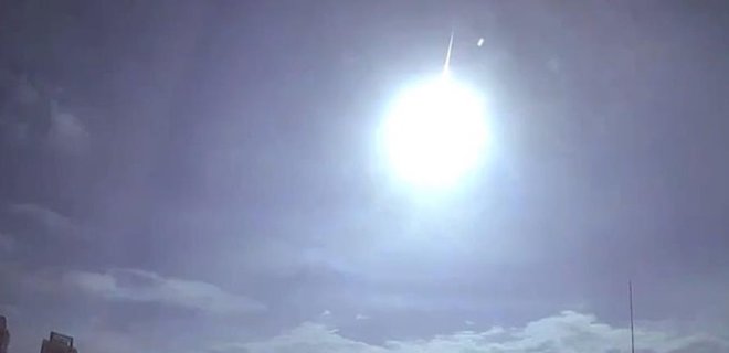 Повітряні сили: Над Києвом, найімовірніше, був метеор. Спалах було видно навіть у Білорусі - Фото