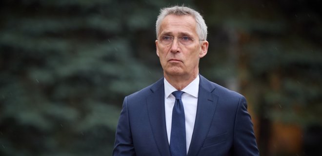 NATO sec gen in Kyiv, in unannounced visit on eve of Ramstein meeting - Photo