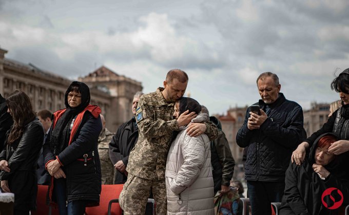 У Києві попрощались із загиблим на фронті екснардепом Олегом Барною – фото