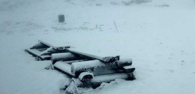 Мороз і сніг. У Карпатах у травні справжня зима – фото - Фото
