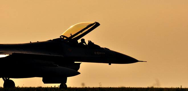 F-16 для ВСУ. Португалия может помочь с обучением и запчастями, но самолеты не даст - Фото