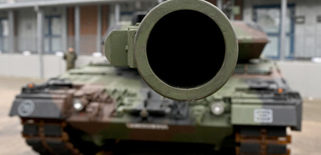 Швейцария в шаге от реэкспорта Германии танков Leopard 2. Это хорошо для Украины - Фото
