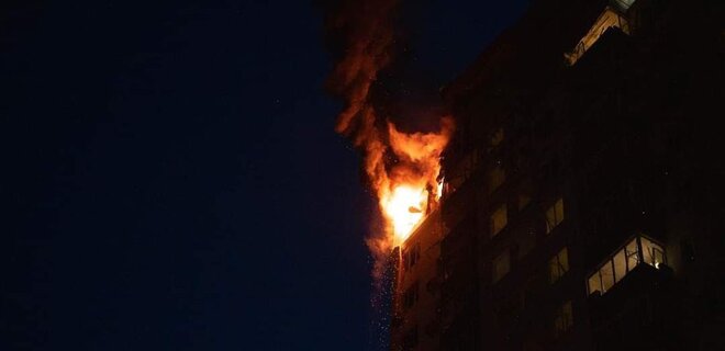 Удар дронами по Киеву. Спасатели показали последствия прилета по многоэтажке — фото - Фото