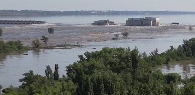 Water drops after Nova Kakhovka dam breach, threatening Zaporizhzhia NPP - Photo
