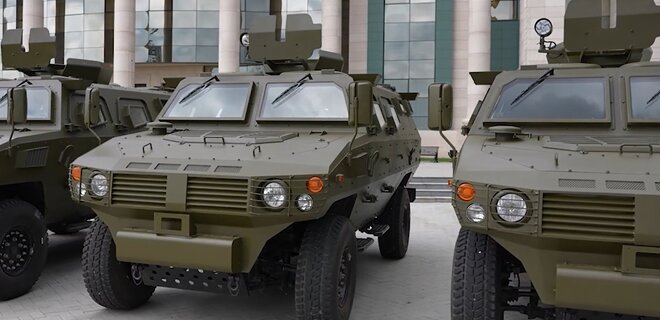 China may have given Russia armoured vehicles, video suggests - Photo
