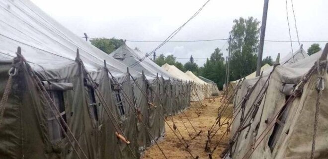 Нові фото ймовірного наметового табору для вагнерівців у Білорусі: вигляд зсередини - Фото