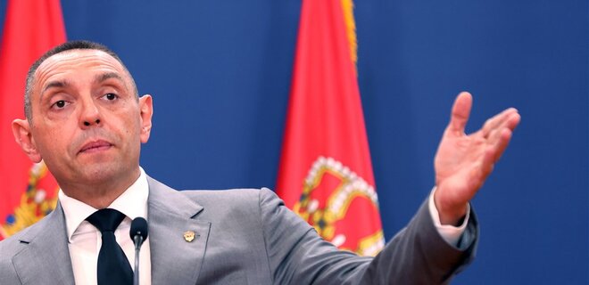 США ввели санкции против главы сербской спецслужбы: Связи с Россией и коррупция - Фото