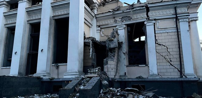 Росія вдарила по православному собору в центрі Одеси: фото з храму - Фото
