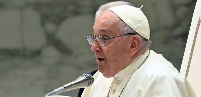 Ватикан пояснив скандальне звернення Франциска. Кажуть: Мав на увазі 