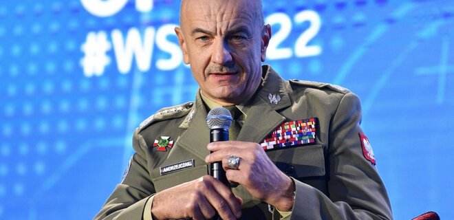 Путин как гангстер. Польский генерал призвал НАТО агрессивнее отвечать на ядерные угрозы - Фото