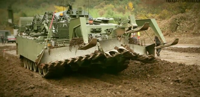 Chosun: Південна Корея передасть ЗСУ саперні танки К600 