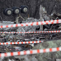 Польше передали рапорт о причинах крушения самолета Качиньского