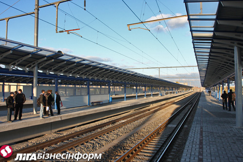 В Киеве открыли ж/д станцию "Левый берег"