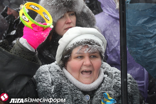 Майдан ожидает налоговых новаций Януковича