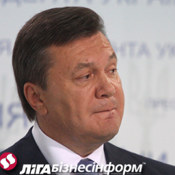 Янукович снова перетряхивает власть
