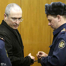 Процесс над Ходорковским: бросить вызов Путину