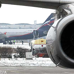 Взрыв в аэропорту в Москве: говорят о 20 погибших