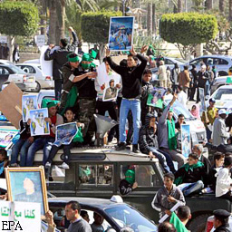 Правозащитники призывают мировое сообщество остановить Каддафи