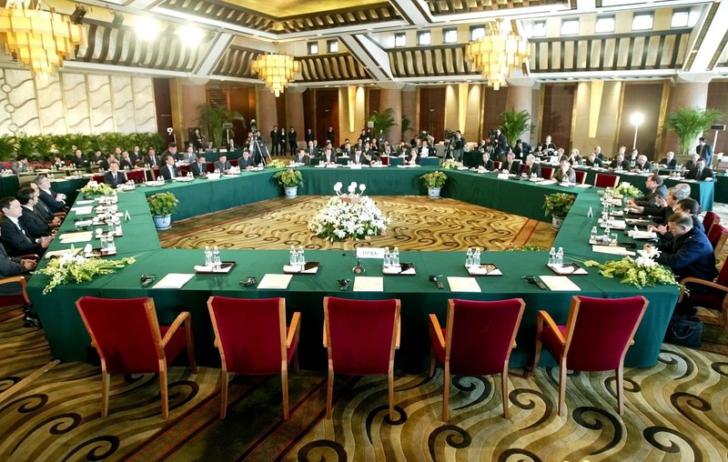 Шестисторонние переговоры, Пекин, 2004 год (фото - ЕРА)